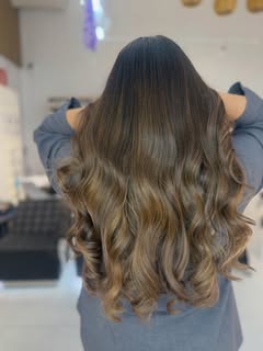 Glow & Glam by Melis Demir Arbeit 8